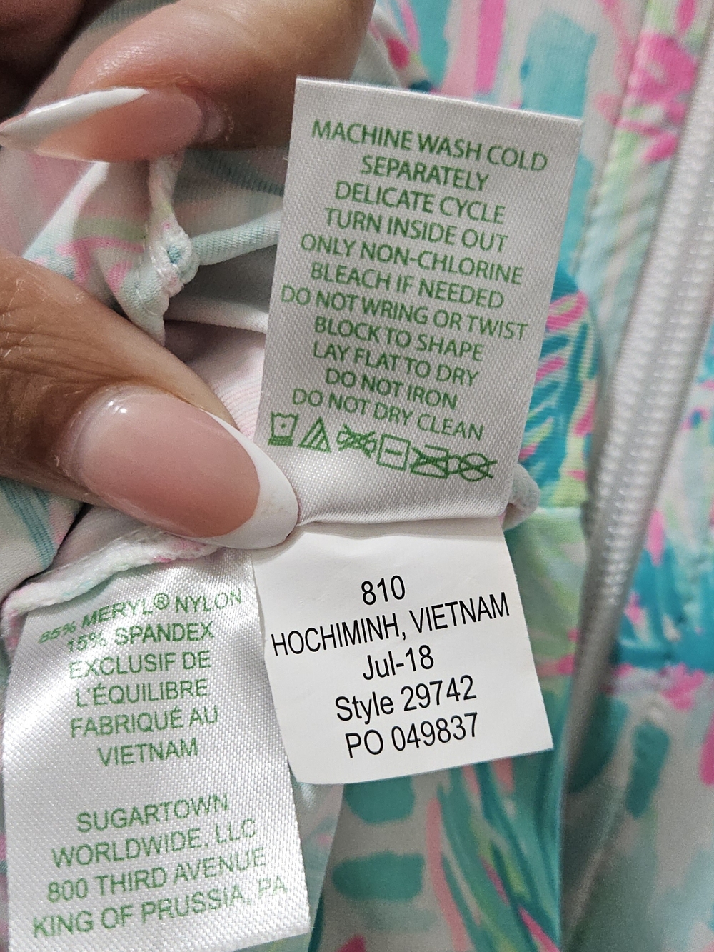 Lilly Pulitzer Hadlee Jacket in the "Perfect Match" print. - Picture 8 of 11